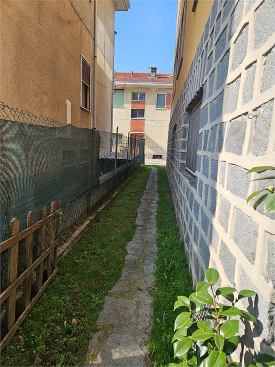 Photo 37